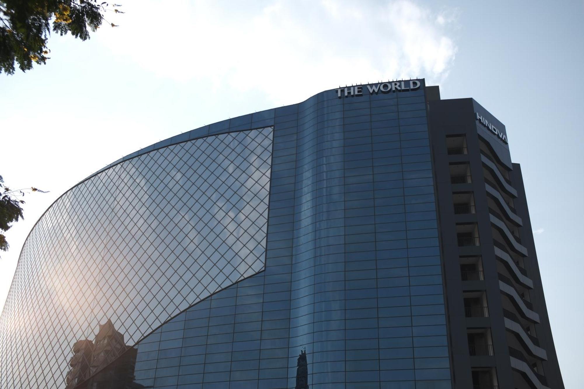 The World Surat Hotel Kültér fotó